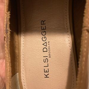 Kelsi Dagger Camel Brown Footwear 9 woman’s NWT